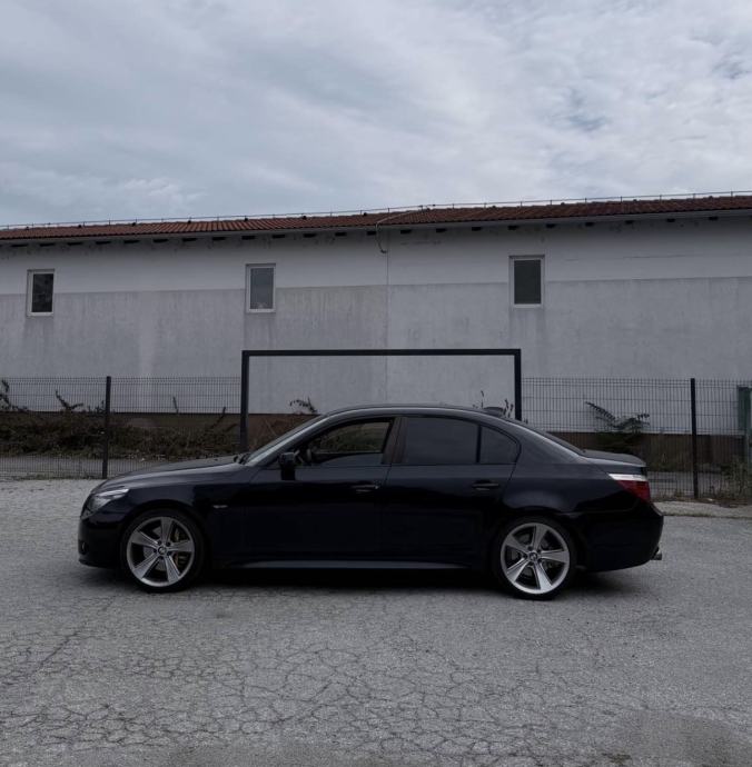 BMW E60 3.0d, fotografija 3