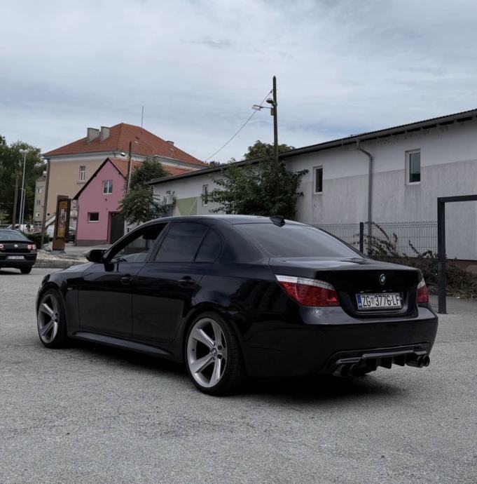 BMW E60 3.0d, fotografija 6