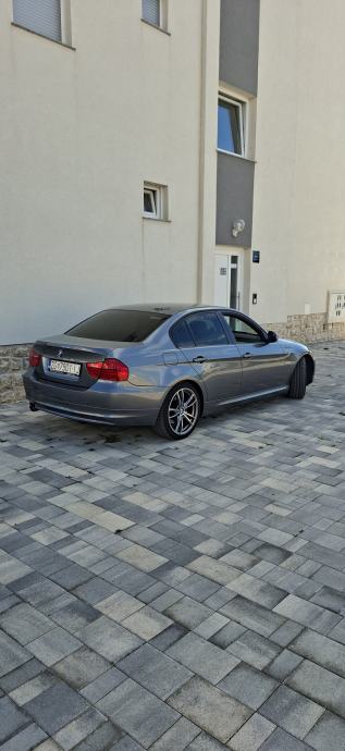 BMW E90 318i Lci, fotografija 10