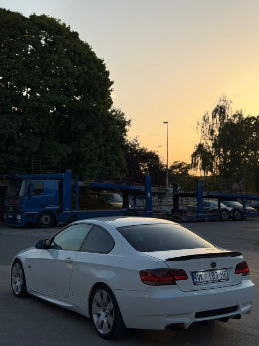 Bmw e92 320d ** M-PACK, AUTOMATIK, REG GODINU DANA **., fotografija 7