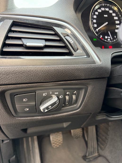 BMW F20 116d LCI, LED, Mediterranblau Metallic- FULL Servisna, Reg 10/, fotografija 12