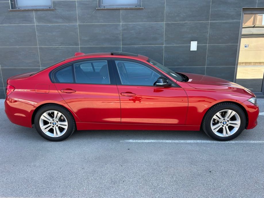 BMW F30 316d lci / 139tkm, fotografija 8