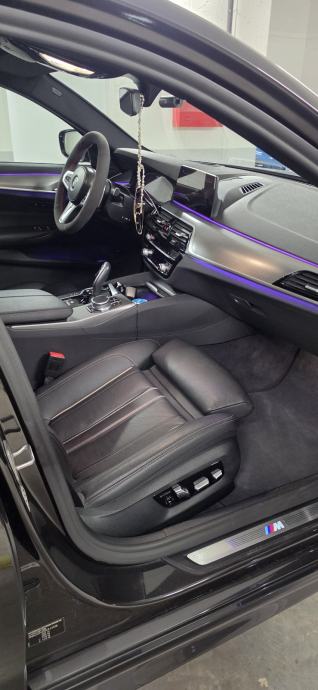 BMW G30 530d ,M paket, HUD, 360 kamera, LED, keyless..., fotografija 7