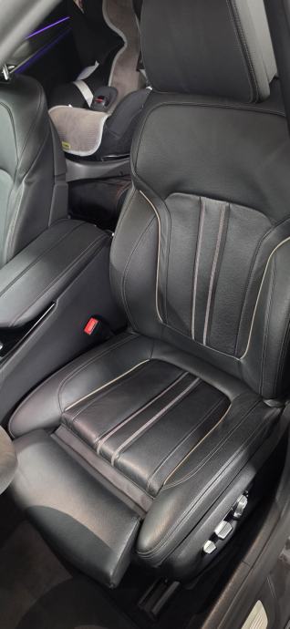 BMW G30 530d ,M paket, HUD, 360 kamera, LED, keyless..., fotografija 5