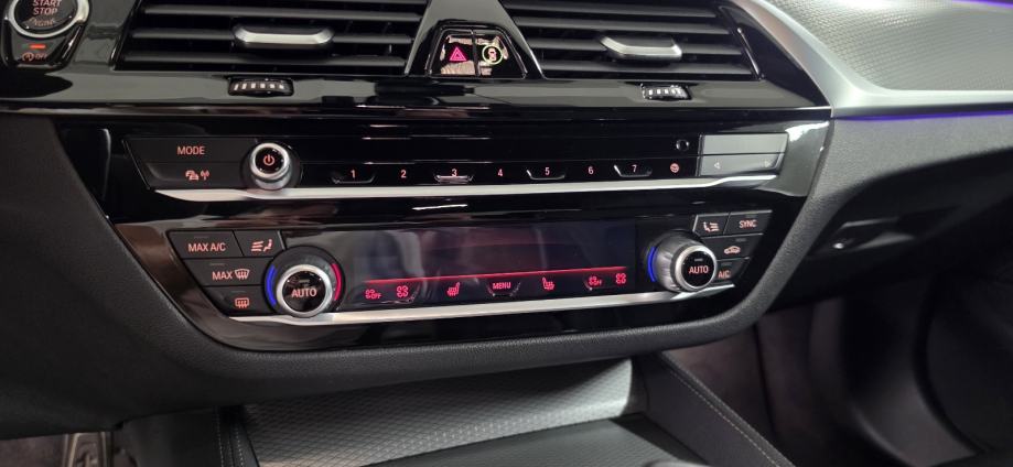BMW G30 530d ,M paket, HUD, 360 kamera, LED, keyless..., fotografija 16