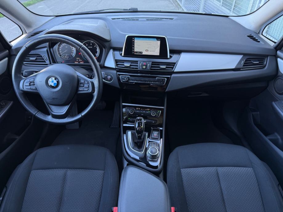 BMW Gran Tourer 218d 7-SJEDALA °NAVI°JAMSTVO-12MJ°LEASING BEZ UČEŠĆA, fotografija 12