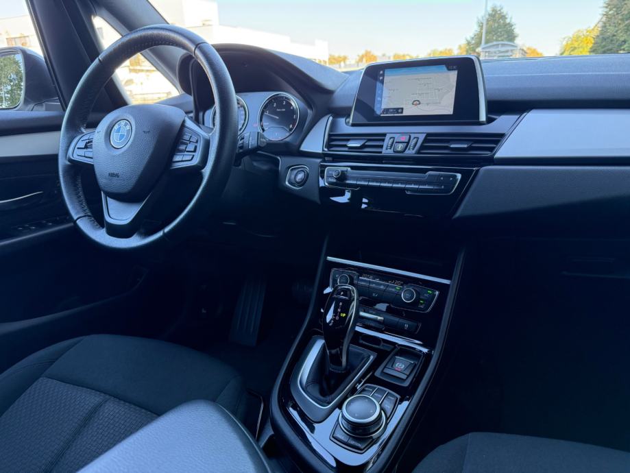 BMW Gran Tourer 218d 7-SJEDALA °NAVI°JAMSTVO-12MJ°LEASING BEZ UČEŠĆA, fotografija 13
