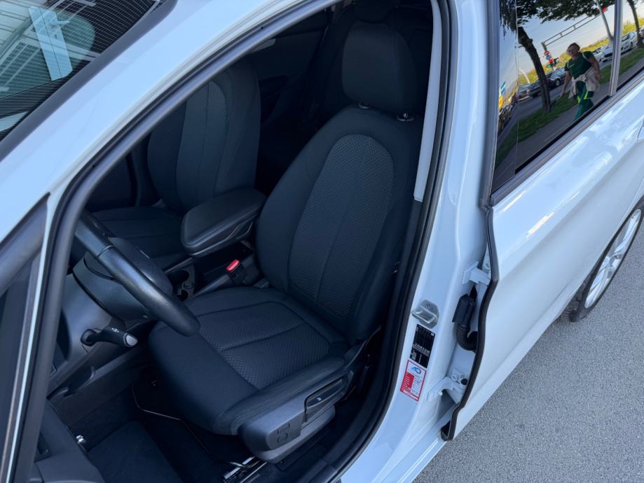 BMW Gran Tourer 218d 7-SJEDALA °NAVI°JAMSTVO-12MJ°LEASING BEZ UČEŠĆA, fotografija 19