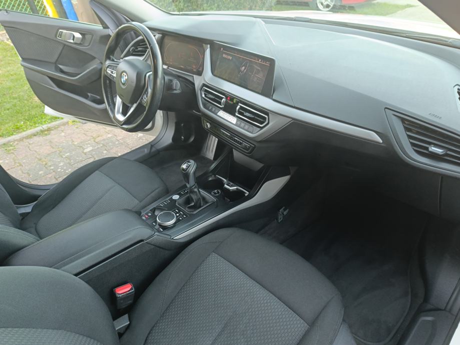 BMW ** GranCoupe ** 2021 godina **, fotografija 9