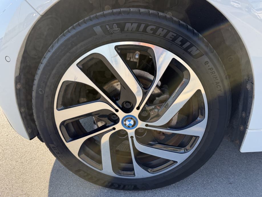 BMW i3 125 KW, automatik, KAMERA, JAKO OČUVAN, REG 04/2027, fotografija 15