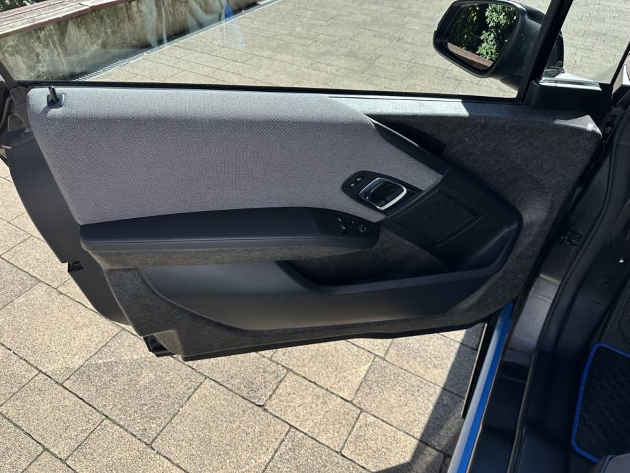 BMW i3 125 KW*REX*KAMERA*NAVI*AUTOMATIK*REG 06/27*, fotografija 8