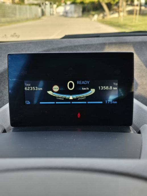 BMW i3S, fotografija 13