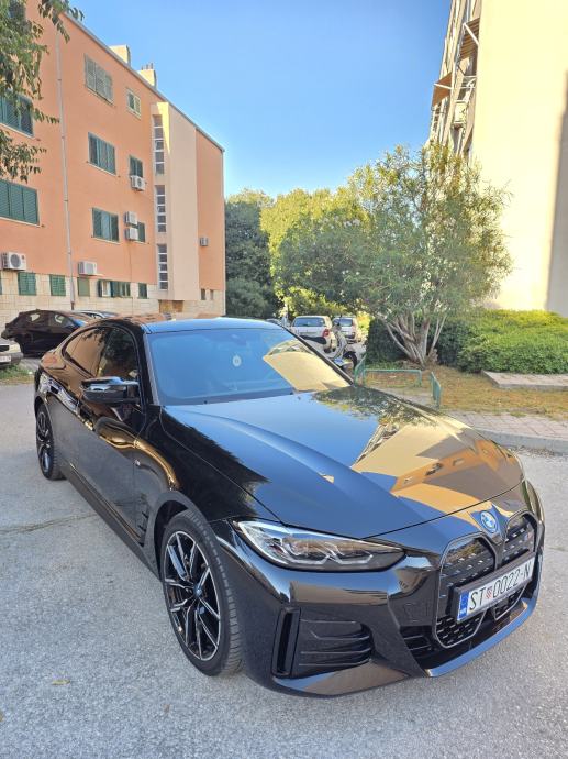 BMW I4 , M paket -286 ks - 28.800 km - nov !!, fotografija 2