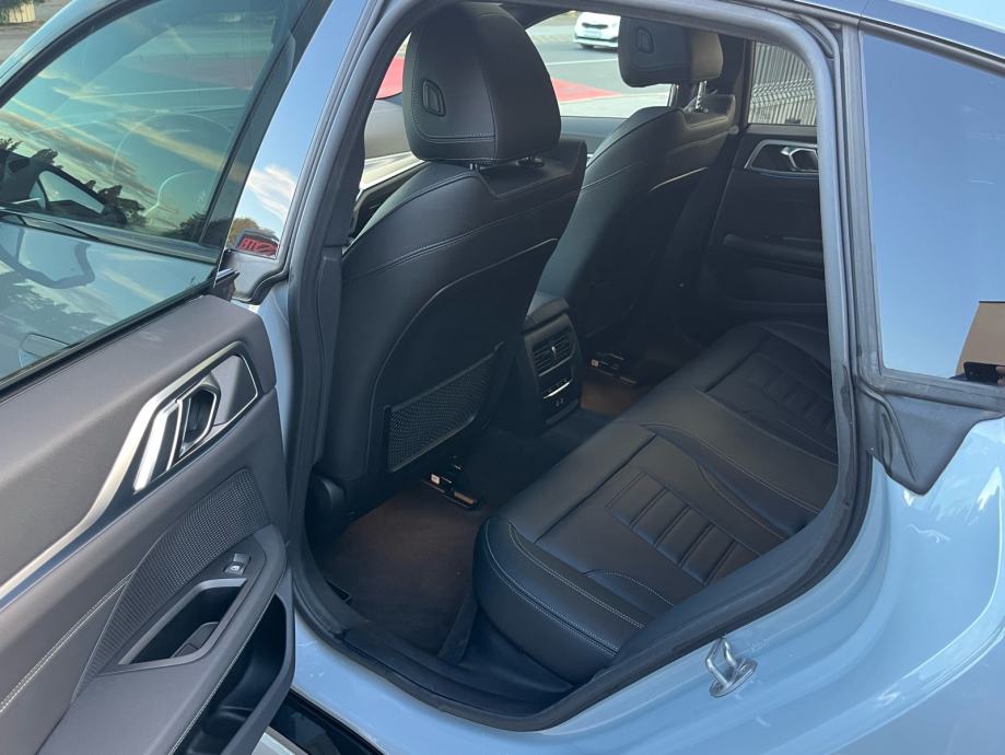 BMW i4 M50 Xdrive 4X4 Full oprma, fotografija 17