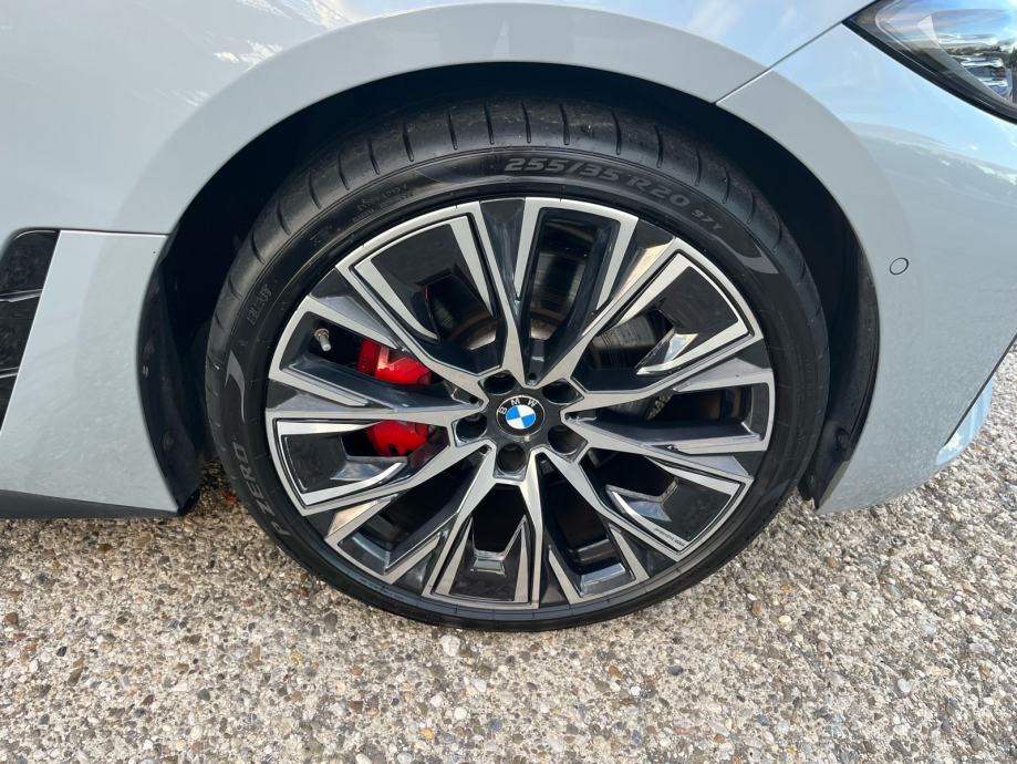 BMW i4 M50 Xdrive 4X4 Full oprma, fotografija 11