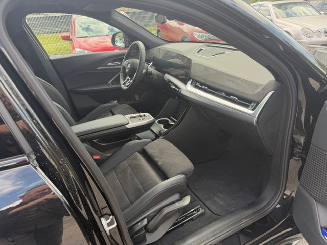 BMW IX2 3,0 E xDRIVE M-SPORT Električni - NOVO !!, fotografija 3