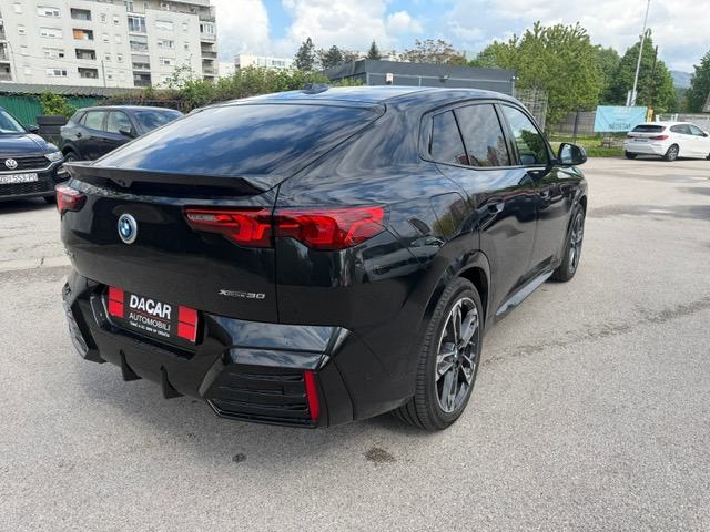 BMW IX2 3,0 E xDRIVE M-SPORT Električni - NOVO !!, fotografija 2
