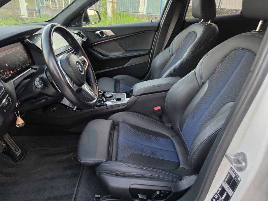 BMW M135i bmw sport mjenjač F1, servisna knjižica, na firmi u Pdv-u, fotografija 12