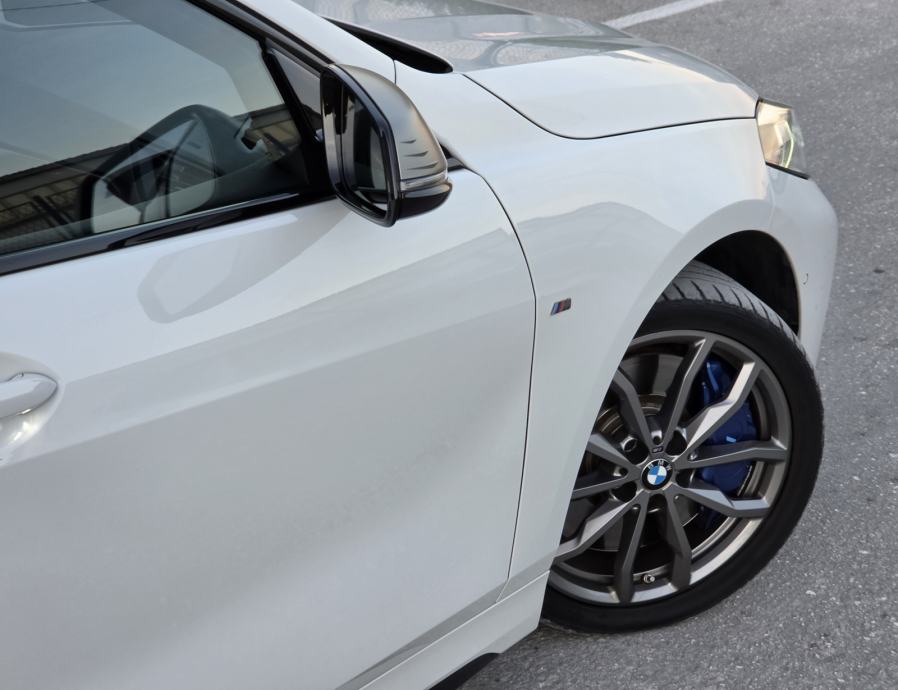BMW M135i bmw sport mjenjač F1, servisna knjižica, na firmi u Pdv-u, fotografija 10