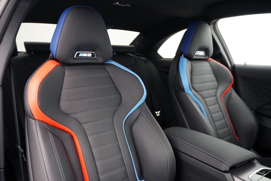 BMW M2 Coupe | Cjena uključuje troškove uvoza, fotografija 18