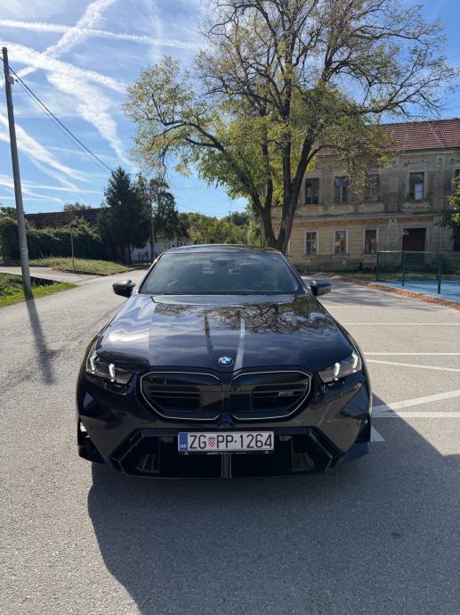 BMW M5 G90 xDRIVE, pogled izvana - slika 2