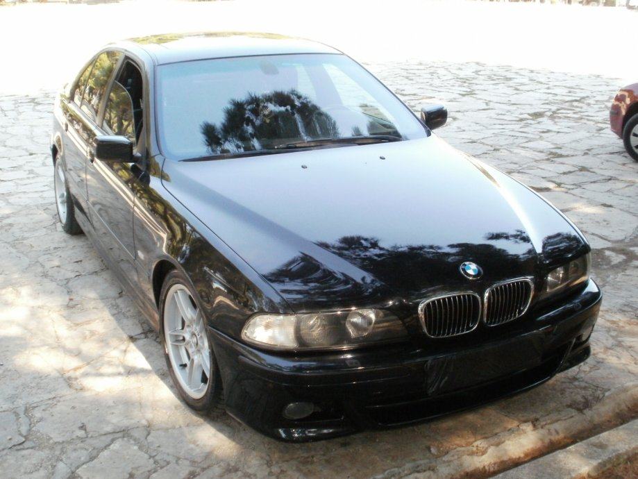BMW M5 M1