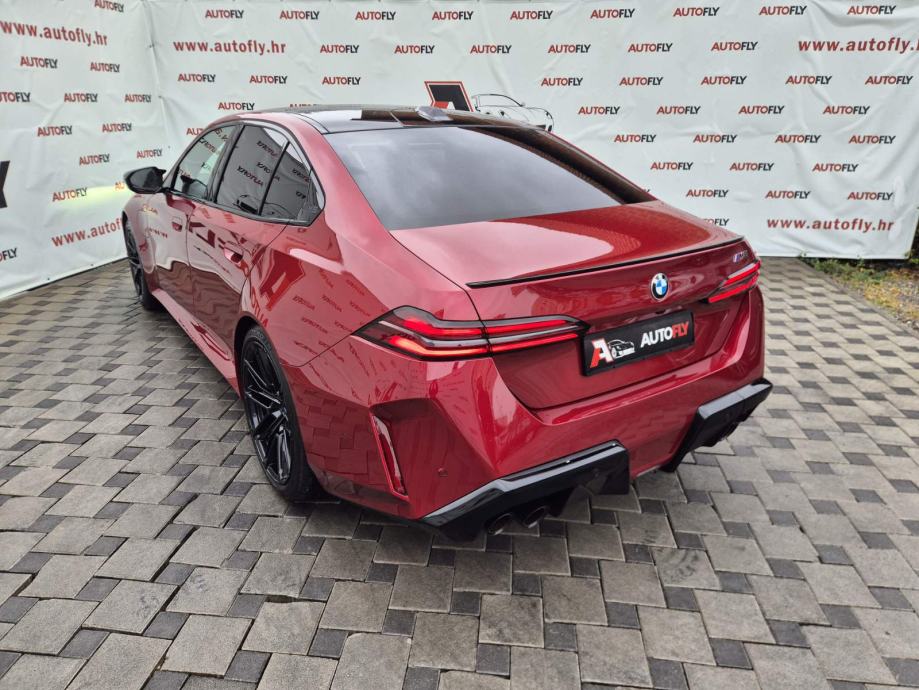 BMW M5, Shadowline, HeadUP, 360 Kamera, Bowers&Wilkins, KeylessGO, 20", fotografija 6