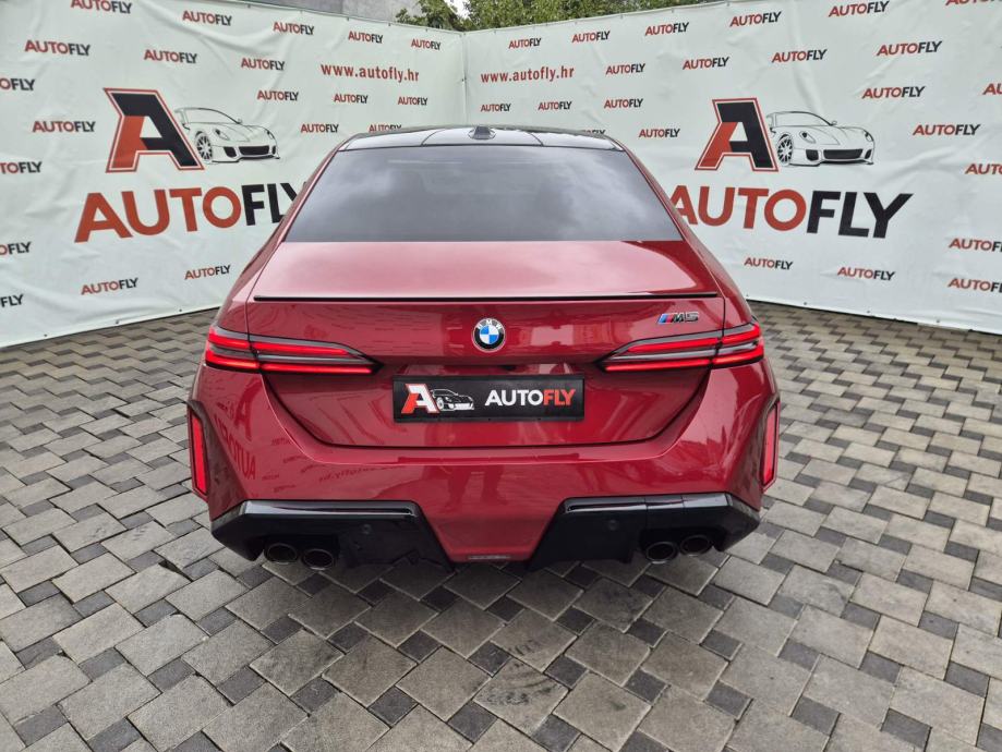 BMW M5, Shadowline, HeadUP, 360 Kamera, Bowers&Wilkins, KeylessGO, 20", fotografija 7
