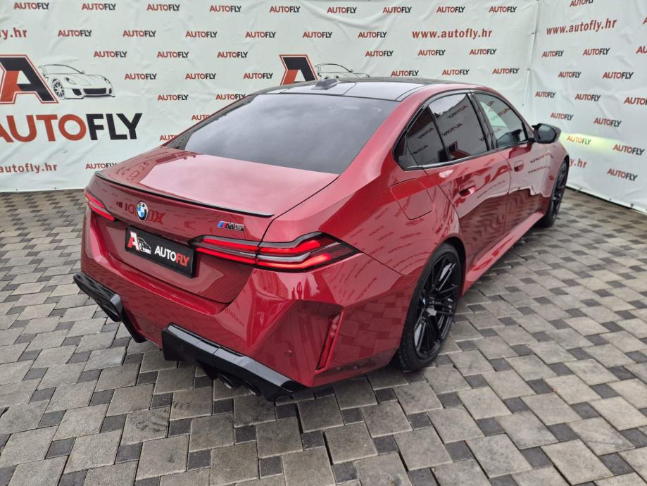 BMW M5, Shadowline, HeadUP, 360 Kamera, Bowers&Wilkins, KeylessGO, 20", fotografija 8