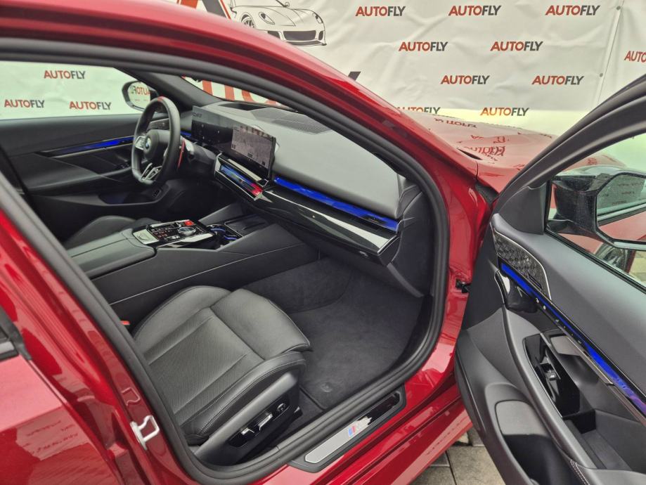 BMW M5, Shadowline, HeadUP, 360 Kamera, Bowers&Wilkins, KeylessGO, 20", fotografija 13