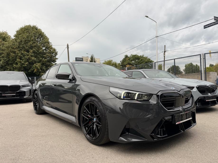 BMW M5 Xdrive Hybrid **CARBON**M DRIVER’S**DOSTUPAN ODMAH**INDIVIDUAL*, fotografija 3