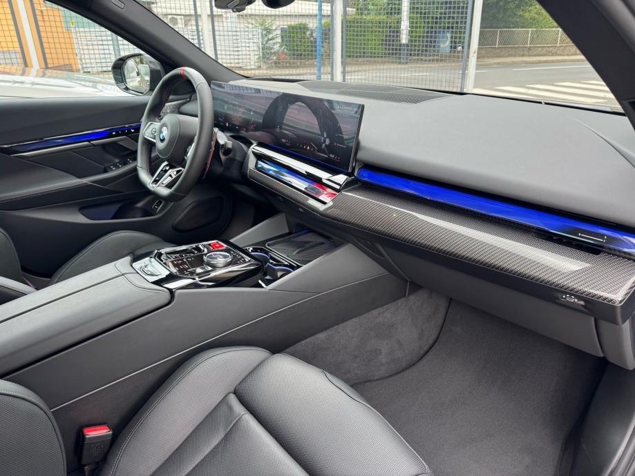 BMW M5 Xdrive Hybrid **CARBON**M DRIVER’S**DOSTUPAN ODMAH**INDIVIDUAL*, fotografija 12