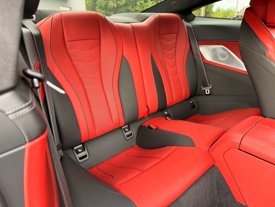 BMW M850i xDrive Coupe, fotografija 12