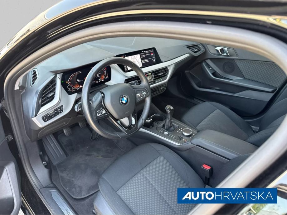 BMW SERIJA 1 116 i, 17.490,00 € - Akcija, fotografija 11