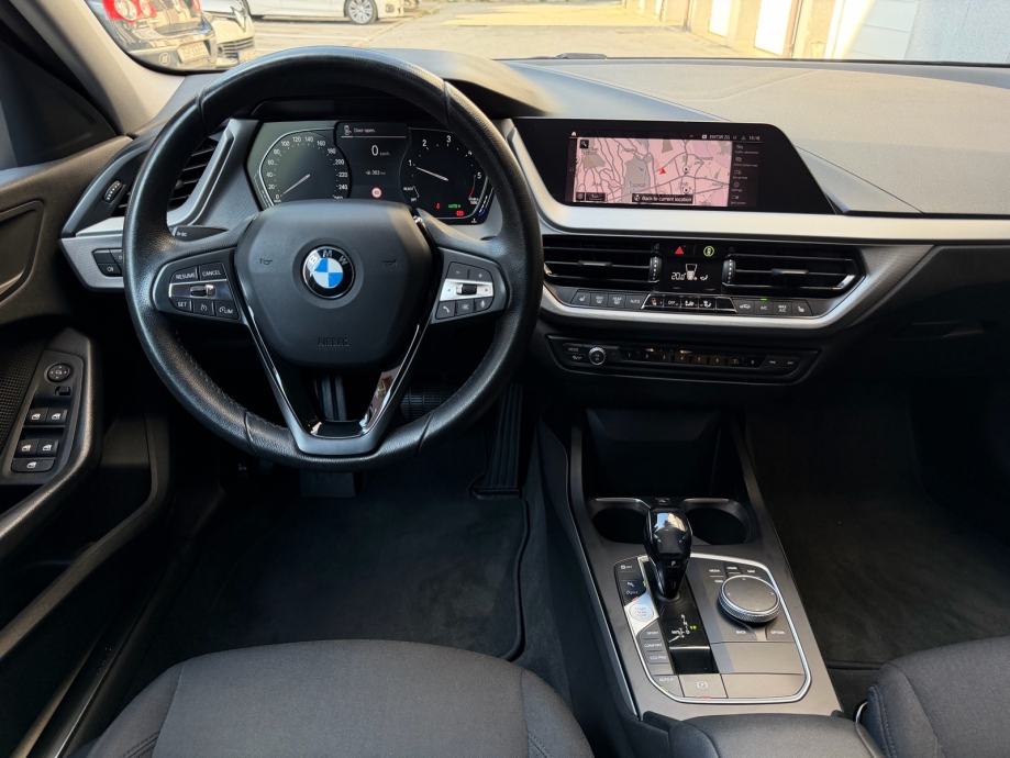 BMW Serija 1 116D Automatik Advantage | LED, 17”, SHADOW, NAVI, REG 09, fotografija 11