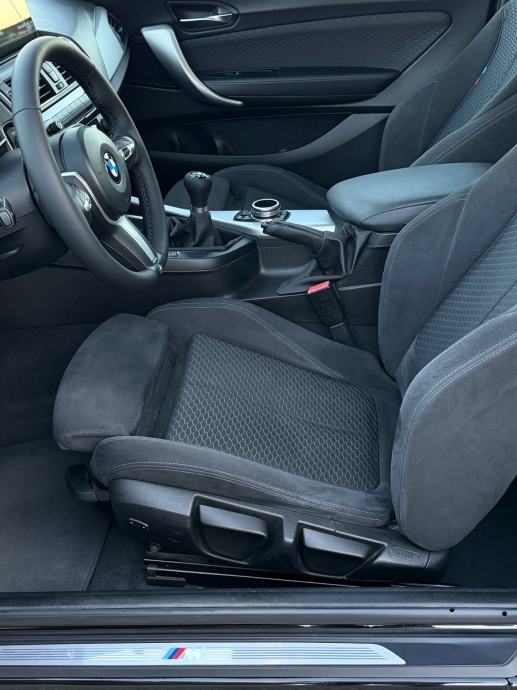BMW serija 1 116d M paket, fotografija 14