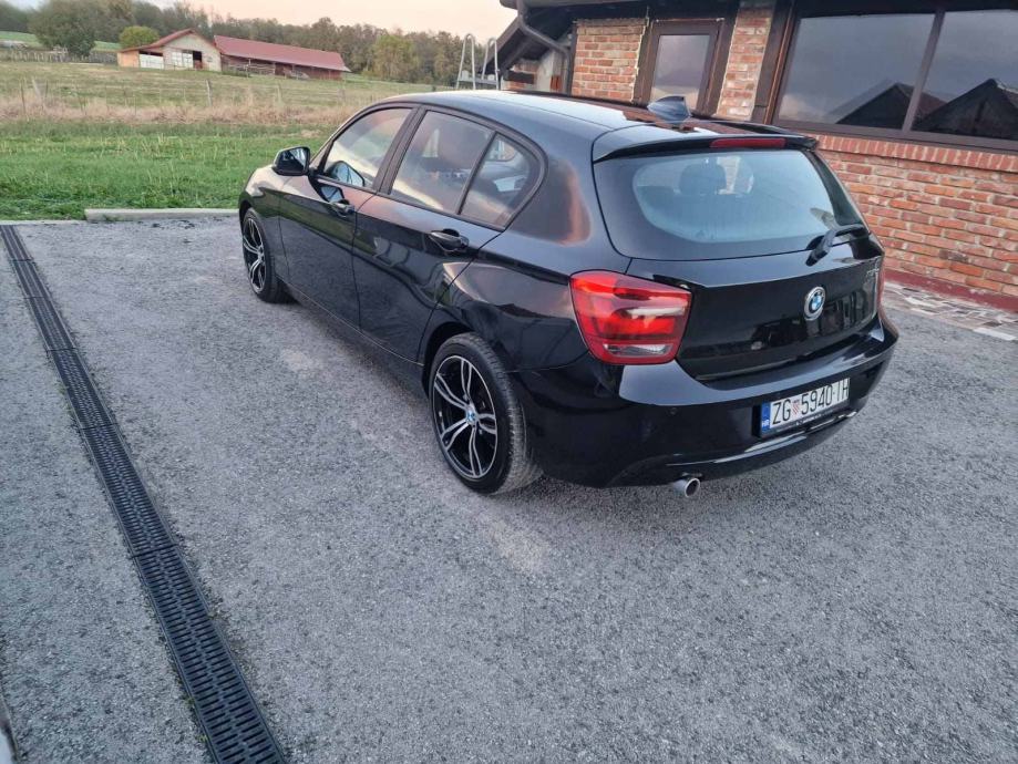 BMW 116d, novi set lanca, novo kvacilo, cijena nije fixna., fotografija 3