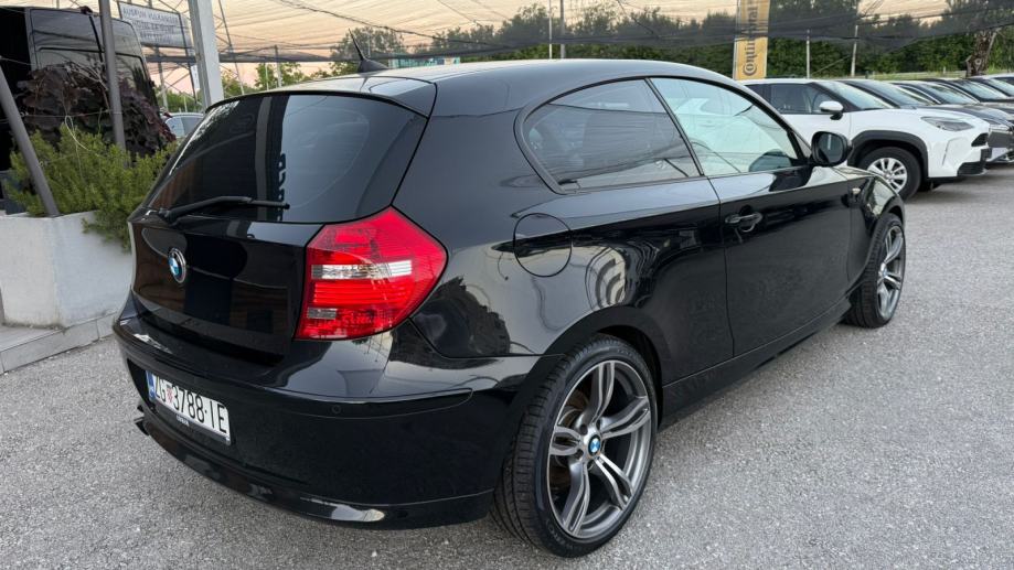 BMW serija 1 116d, fotografija 4