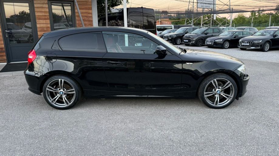 BMW serija 1 116d, fotografija 8