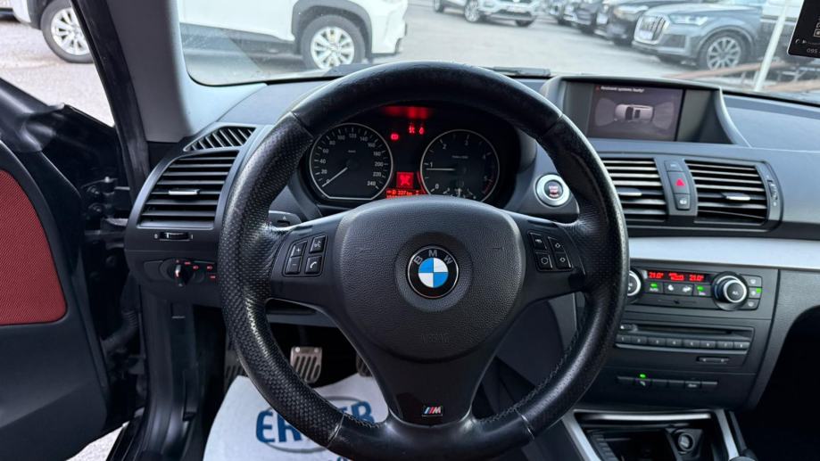BMW serija 1 116d, fotografija 12