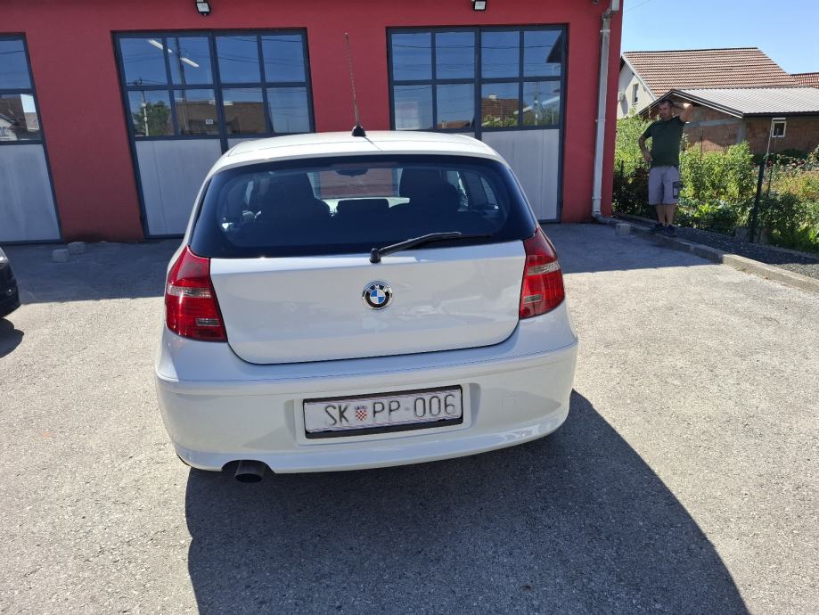 BMW serija 1 116d, fotografija 5