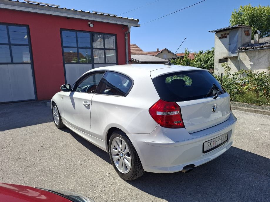 BMW serija 1 116d, fotografija 6