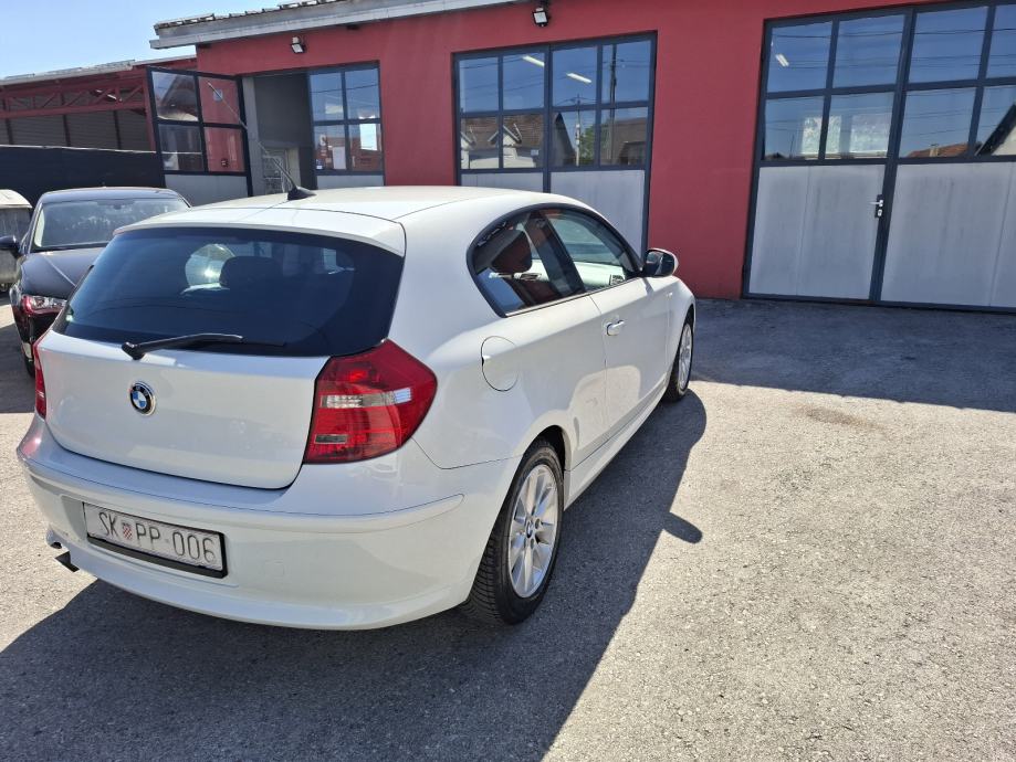 BMW serija 1 116d, fotografija 4