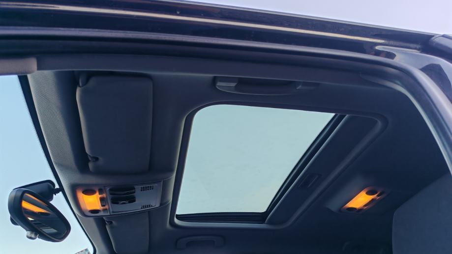BMW serija 1 116d, fotografija 14