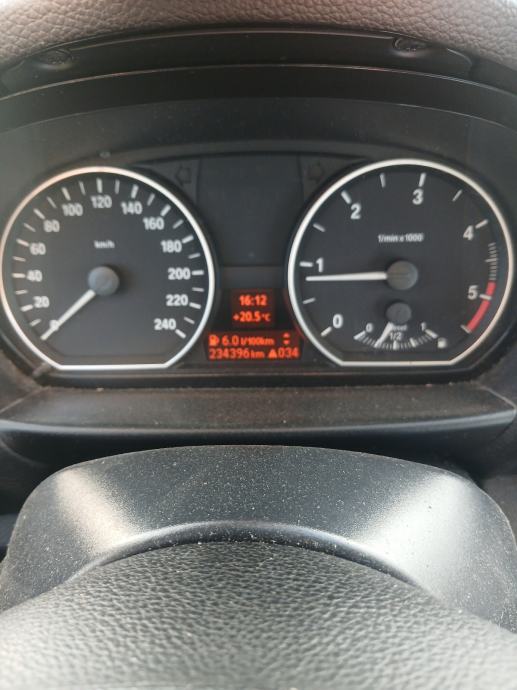BMW serija 1 116d, fotografija 4