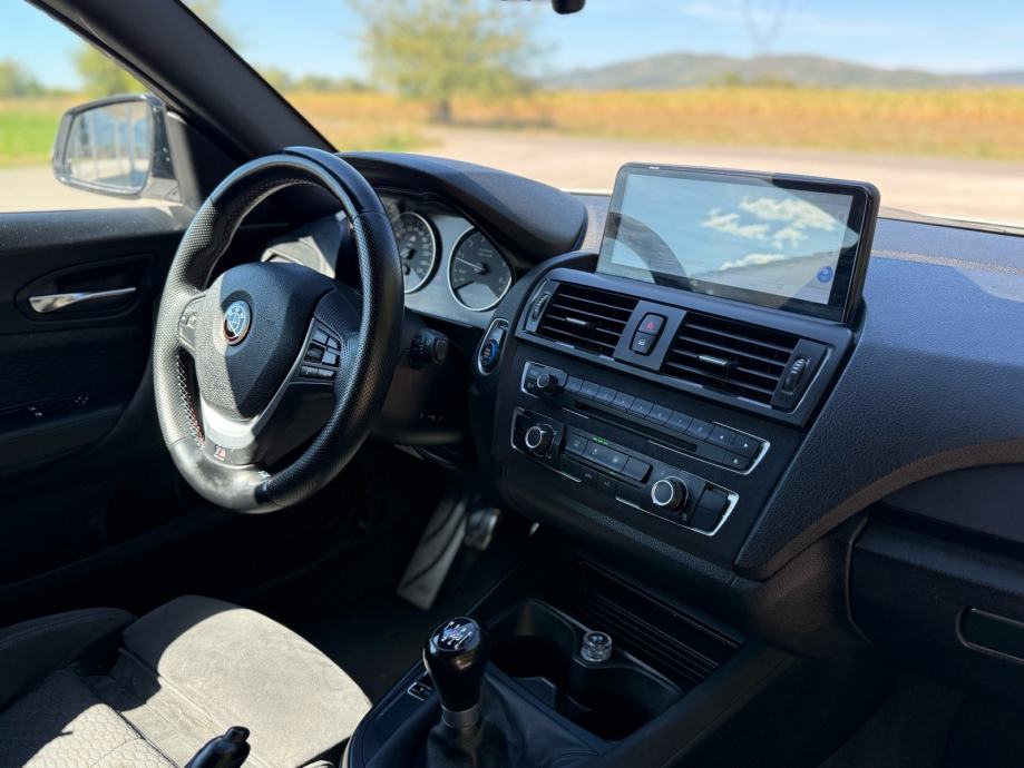 BMW serija 1 116i M PAKET, fotografija 3