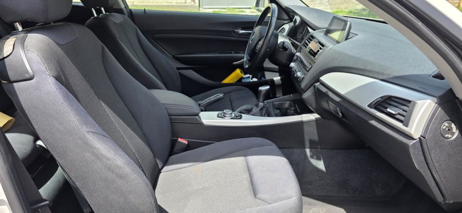 BMW serija 1 116i MOGUĆA ZAMJENA, fotografija 9