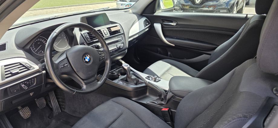 BMW serija 1 116i MOGUĆA ZAMJENA, fotografija 10