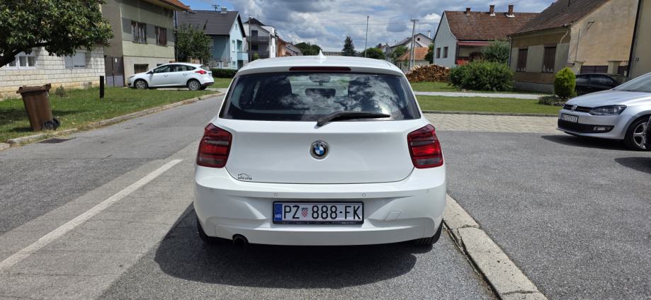 BMW serija 1 116i MOGUĆA ZAMJENA, fotografija 5