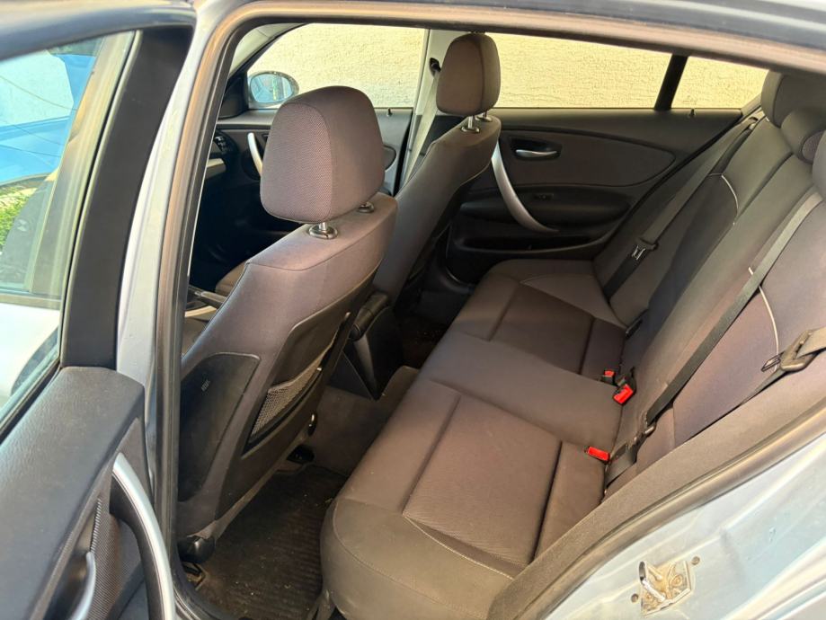 BMW serija 1 116i, fotografija 7